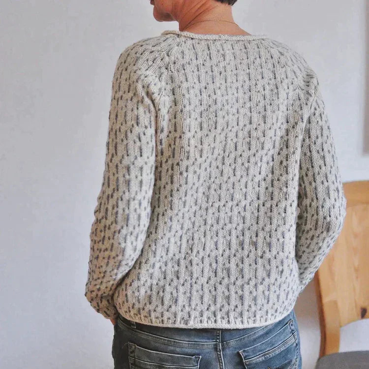 Olyvia - eleganter grauer pullover mit bootsausschnitt