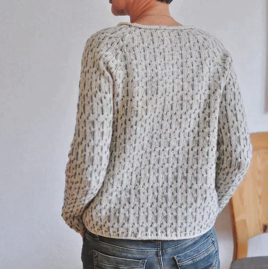 Hallie - eleganter grauer strickpullover